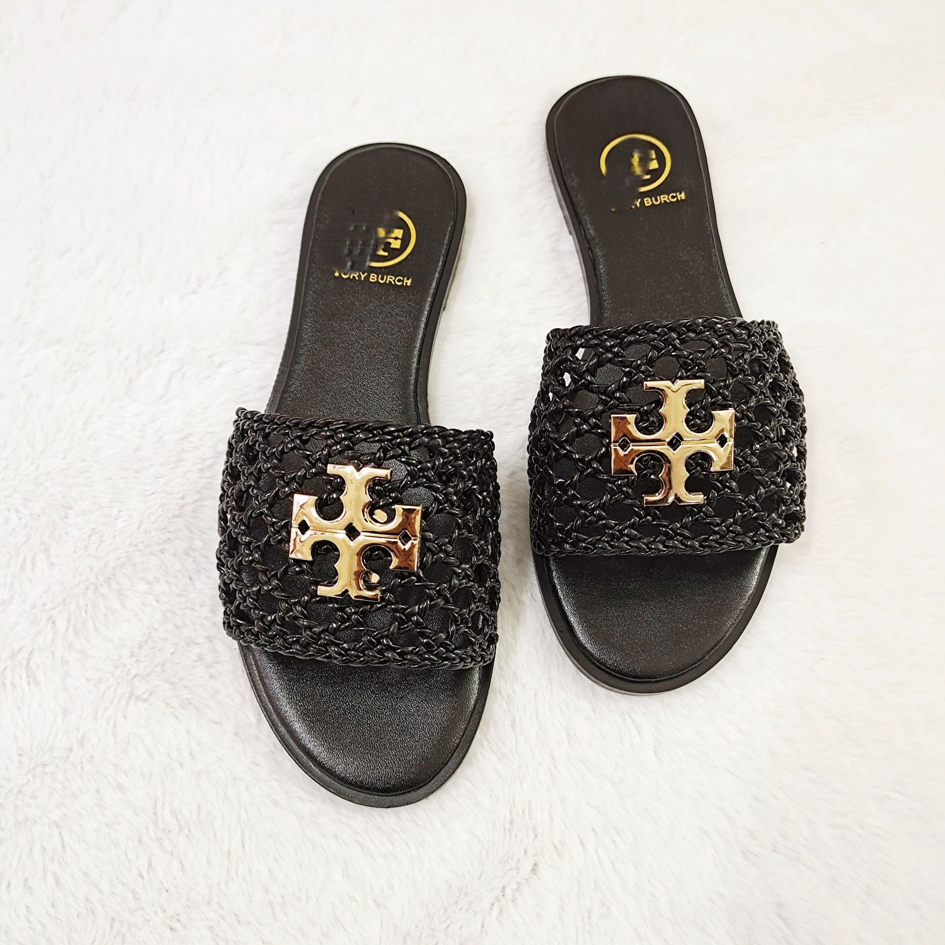 2025 New Tory Explosive African Knitted Shoe Upper One Line Outward Slippers Women Slippers