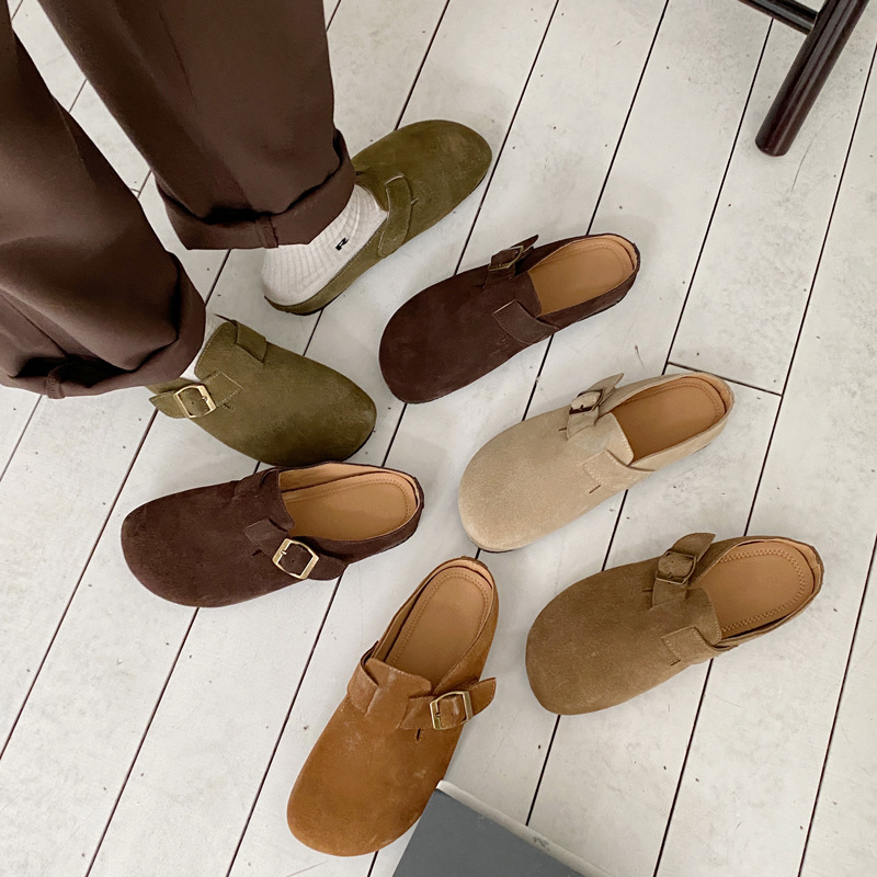 Boken shoes made of genuine leather, cow suede, round toe retro, 2022 autumn flat bottom, soft sole, versatile, foot pedal, toe cover, half slipper