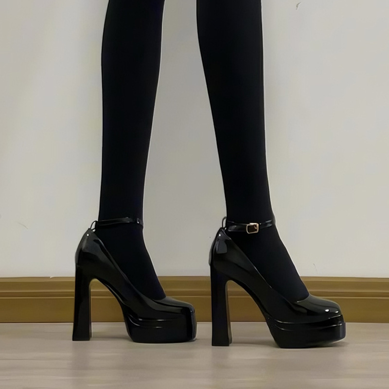 Hot Girl Waterproof Platform One Button High Heels Women's Spring 2025 New Style Shallow Mouth Thick Heels Mary Jane Single Shoes