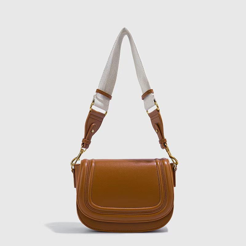 Z Family Women's Bag Cross border Foreign Trade Explosive Bag 2025 New Women's Bag Wide Shoulder Strap Single Shoulder Diagonal Underarm Saddle Bag