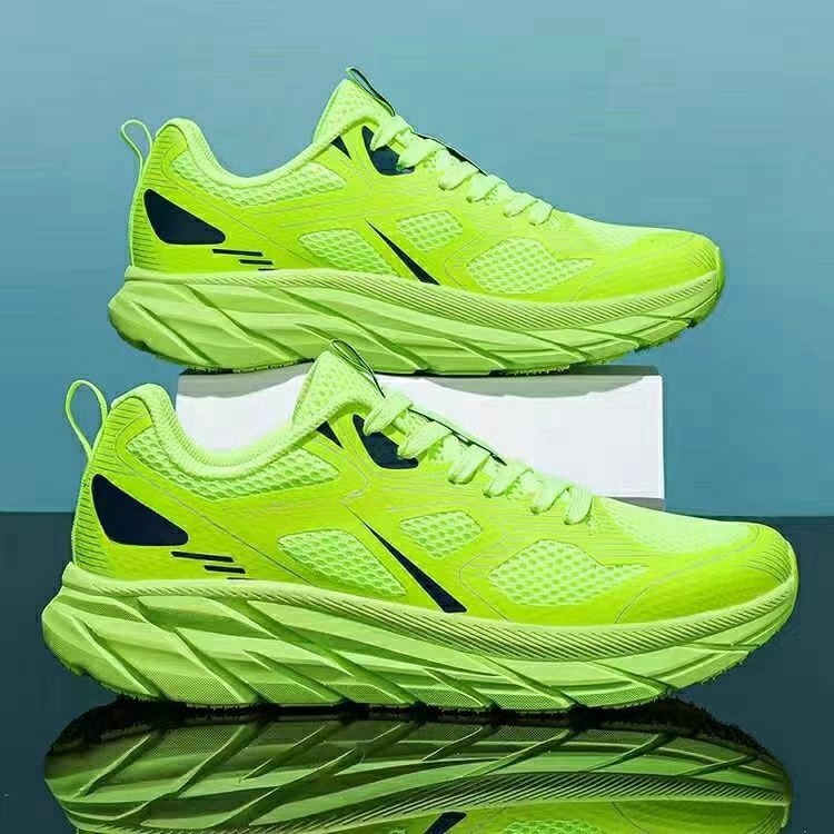 Cross border youth foreign trade men's and women's same soft soled running shoes, mesh fly woven sports shoes, trendy and casual shoes