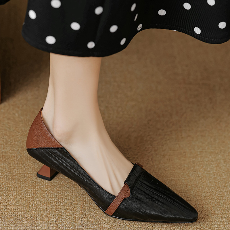 Encounter in Paris~Temperament Pointed Point Color blocked One foot Shoes Women's Shallow Mouth Retro Cat Heel High Heels