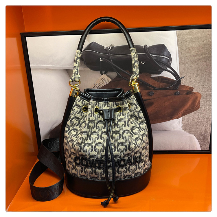 2025 New Fashionable Mix and Match Color Drawstring Bucket Bag Handheld Single Shoulder Cross Shoulder Trendy Women's Bag Cross border Foreign Trade