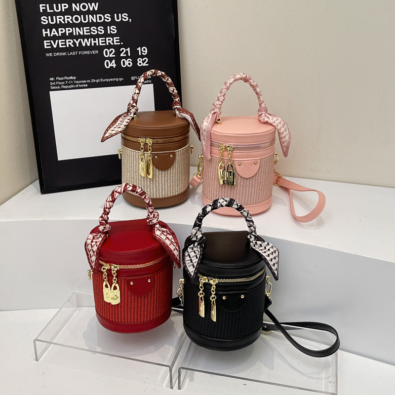 Foreign trade high-end western-style women's cylindrical bag versatile 2025 niche design handbag retro shoulder crossbody bag