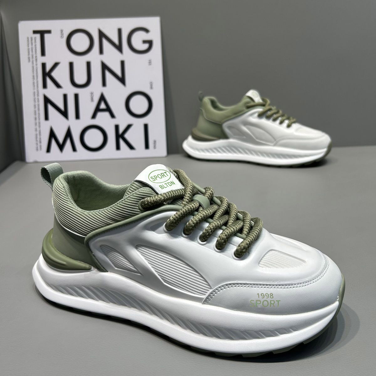 Cross border Thick soled Men's Shoes 2025 New Spring Breathable Mesh Sports Running Leisure Little White Dad Shoes Wholesale