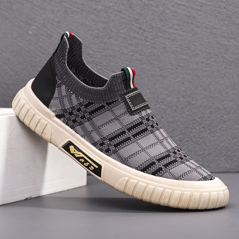 Cross border men's shoes for summer, breathable, lazy, casual, versatile, flat, one foot kick, fly woven mesh shoes, men's socks