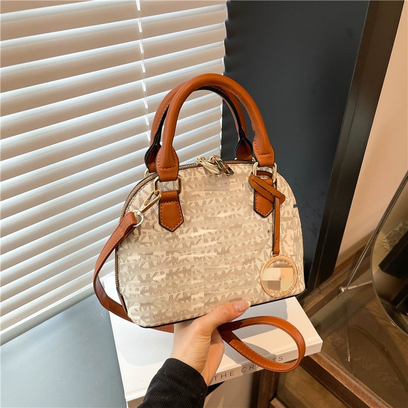 Shell bag large capacity factory goods 2025 new single shoulder crossbody handbag wholesale cross-border fashion contrasting letter trendy women's bag