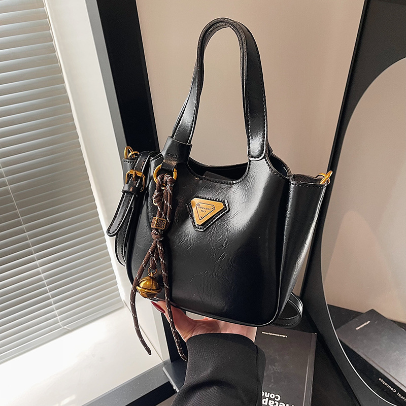 Nanfeng Foreign Trade Cross border Mocha Party Tote Bag for Women 2024 New Handbag Commuter Single Shoulder Crossbody Bag