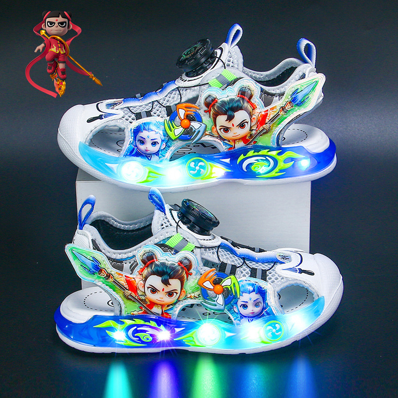 Nezha Children's Headline Sandals with Light 2025 Summer New Style Children's Beach Shoes Small and Medium Boys' Baby Sandals