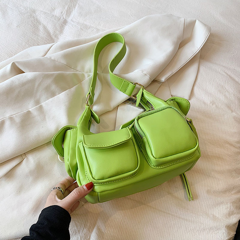 Internet celebrity high-end versatile armpit bag women's bag 2023 new fashionable texture simple shoulder bag stylish small square bag