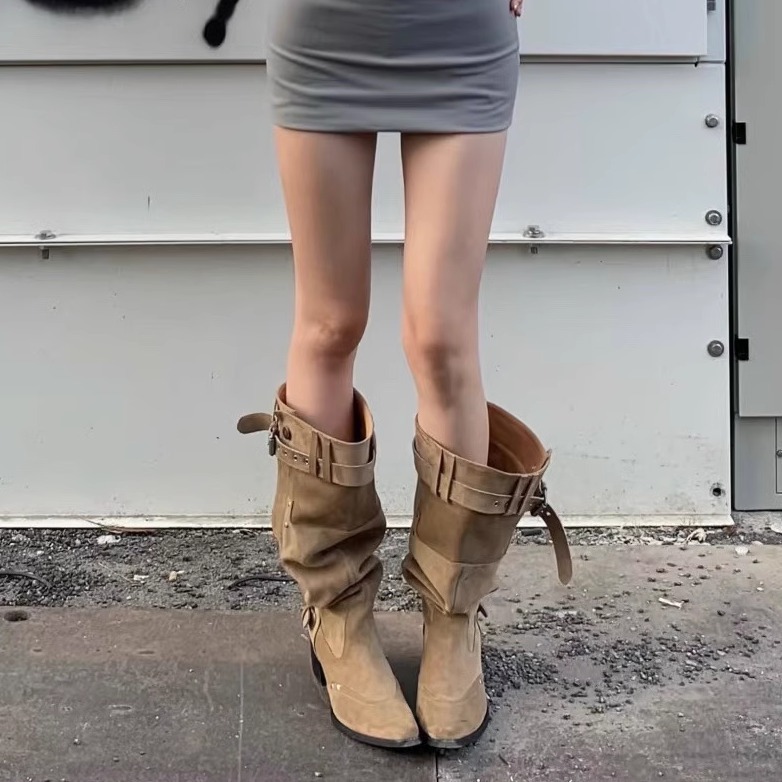 Big walled long tube boots for women, not over the knee, 2025 spring and summer new style, thick heel, slimming, pointed belt buckle, wrinkled pile boots