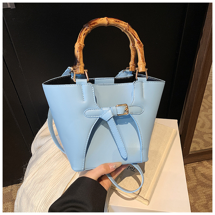 Handbag, women's bag, large capacity single shoulder tote bag, 2025 new foreign trade cross-border trendy bamboo section hand-held letter bag
