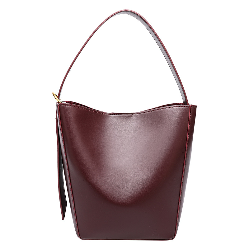 Cross border water bucket mother bag, women's 2025 new bag, large capacity diagonal cross bag, fashionable wine red popular handbag