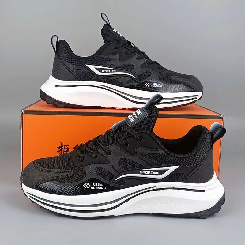 Cross border men's shoes new breathable fly woven mesh shoes men's fly woven running shoes student men's casual sports shoes wholesale
