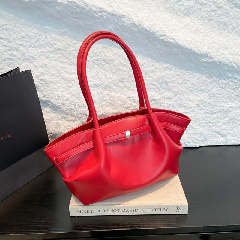 Small niche design women's bag large capacity portable shoulder bag 2025 new high-end fashion versatile commuting tote bag