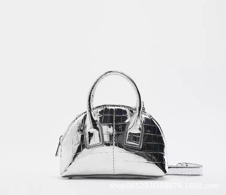 Z Foreign Trade Explosive 2025 Summer Crossbody New Product Women's Bag Metal Mini Handheld Shoulder Bag Shell Bag