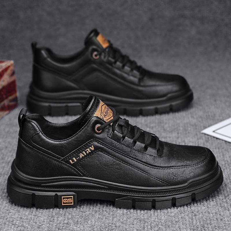 Cross border men's shoes autumn 2025 new workwear board shoes men's casual leather shoes British style retro low top Martin boots