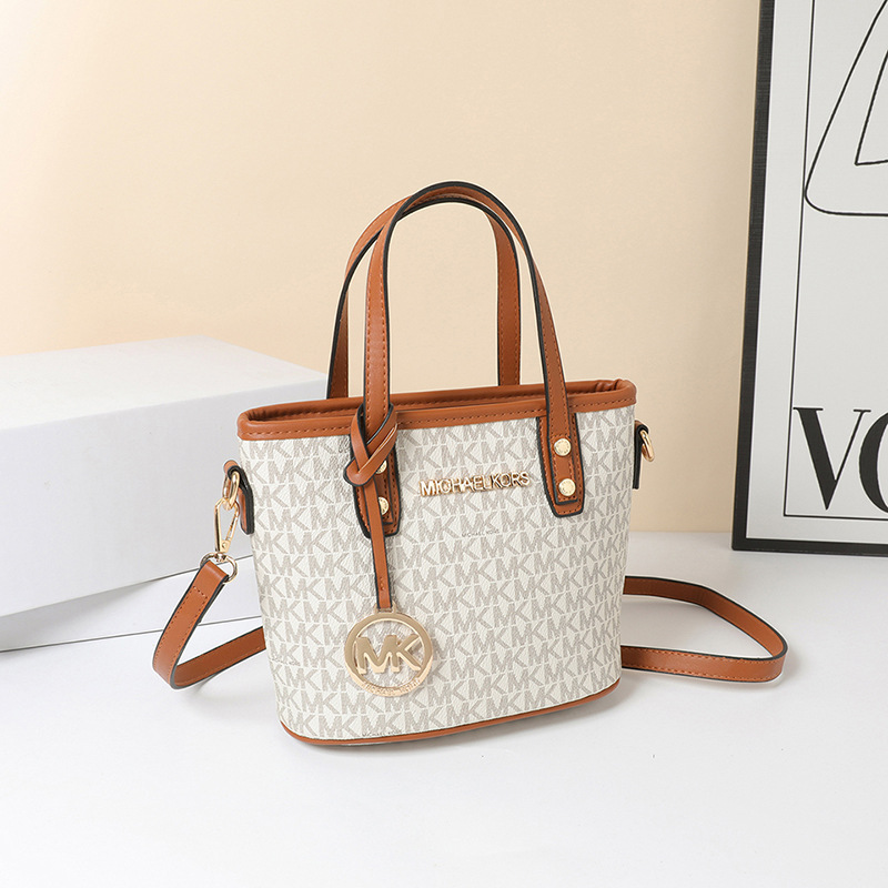 Vegetable Basket 2025 New Fashion Single Shoulder Handheld Crossbody Large Capacity Manufacturer Wholesale Foreign Trade Cross border Embossed Bag for Women