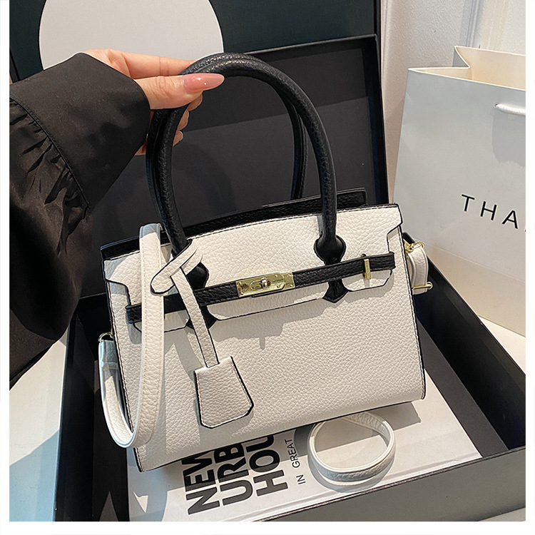 Women's 2024 Autumn/Winter New Trendy European and American Simple Solid Color Shoulder Bag Fashion Style Lychee Pattern Handbag Trendy