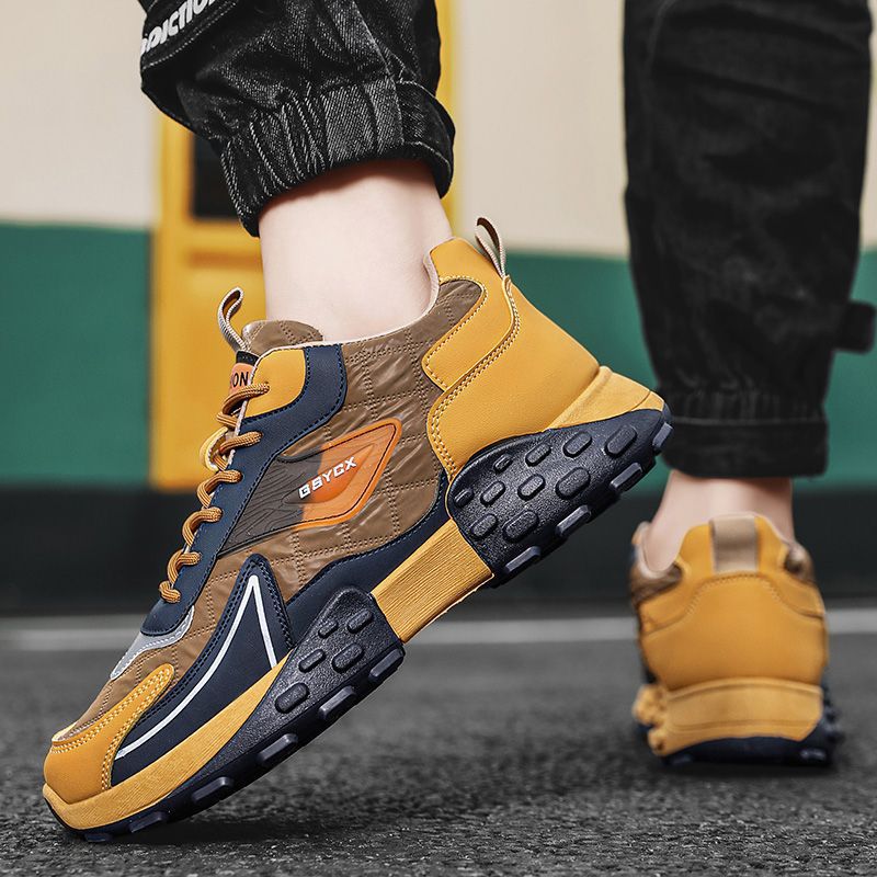 Cross border sports shoe manufacturer wholesales autumn new fashionable casual shoes with thick sole and high visibility, soft sole and comfortable men's shoes