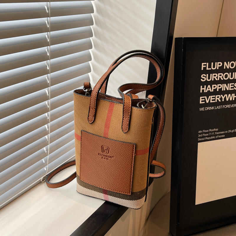 Mobile bag, women's crossbody bag, 2025 new style, stylish, niche, high-end, versatile small bag, trendy grid, foreign trade, cross-border