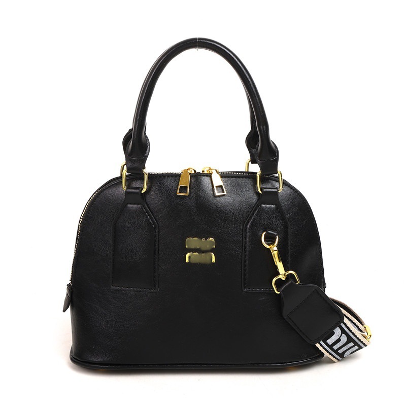 Cross border foreign trade hot item 2024 new European and American fashionable shoulder bag in stock good quality