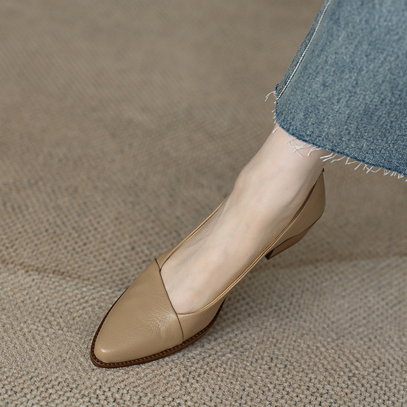 Sharp pointed single shoe women's 2023 new style thick heel soft French shallow mouth mid heeled apricot colored women's high heels