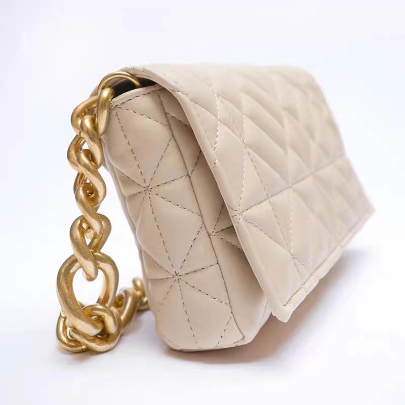 Z Home Bag New Product Small Fragrant Style Lingge Cross Shoulder Thick Chain Large Capacity Embroidered Women's Bag Versatile Underarm Square Bag