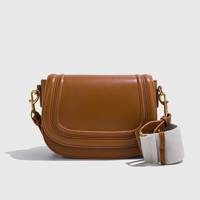 Z Family Women's Bag Cross border Foreign Trade Explosive Bag 2025 New Women's Bag Wide Shoulder Strap Single Shoulder Diagonal Underarm Saddle Bag