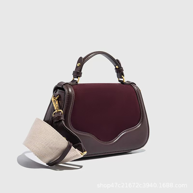 Z cross-border fashion bag design handbag drum texture single shoulder crossbody bag, stylish and clear crossbody small square bag