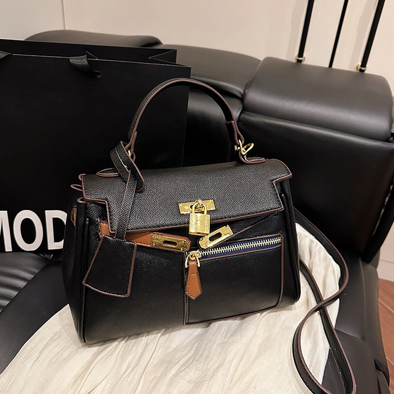 New Pocket Color blocked Beggar Fashion Handheld Kelly Bag for Foreign Trade Cross border Trendy Match 2025 Single Shoulder Diagonal Span Small Square Bag