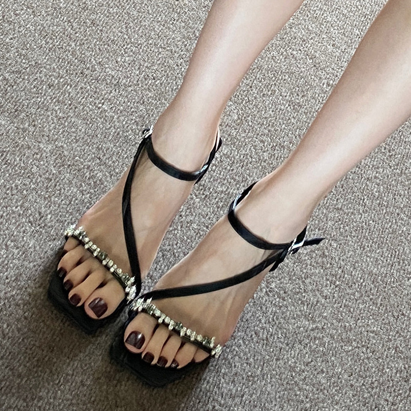 Sandals for women with a niche design, new black open toe rhinestone buckle with slim heels, summer high heels