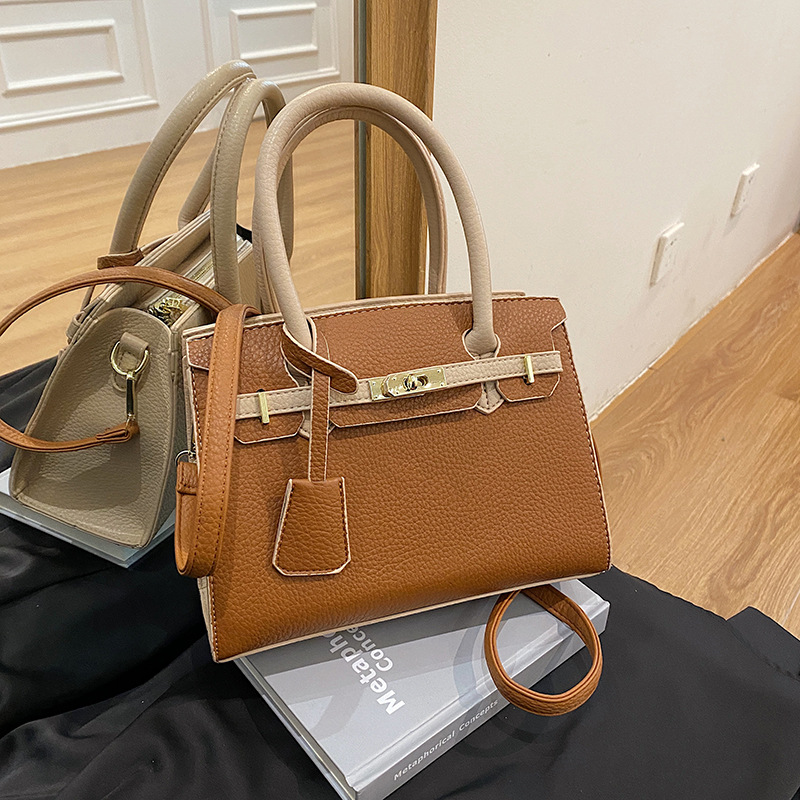 Women's 2024 Autumn/Winter New Trendy European and American Simple Solid Color Shoulder Bag Fashion Style Lychee Pattern Handbag Trendy