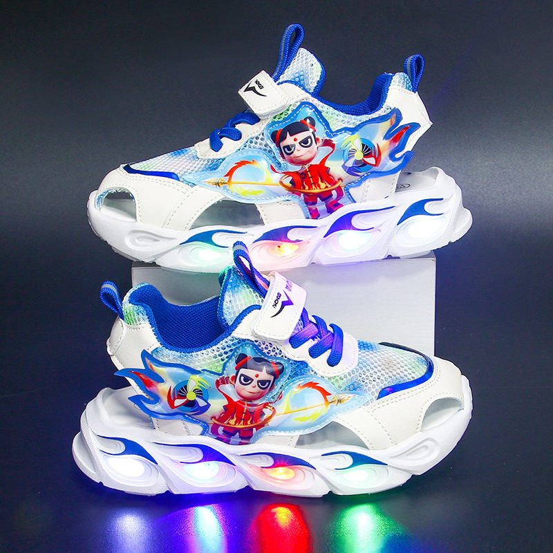 Nezha Boys' Sports Sandals 2025 Summer New Style Mesh Breathable Children's Shoes Boys' Soft Bottom Baotou Sandals