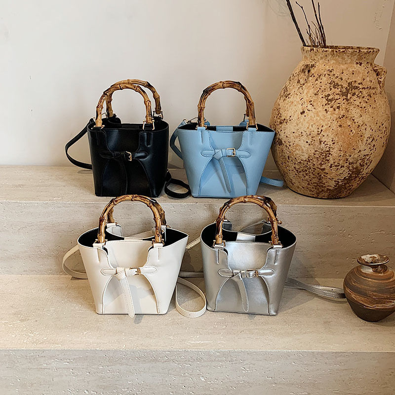 Handbag, women's bag, large capacity single shoulder tote bag, 2025 new foreign trade cross-border trendy bamboo section hand-held letter bag
