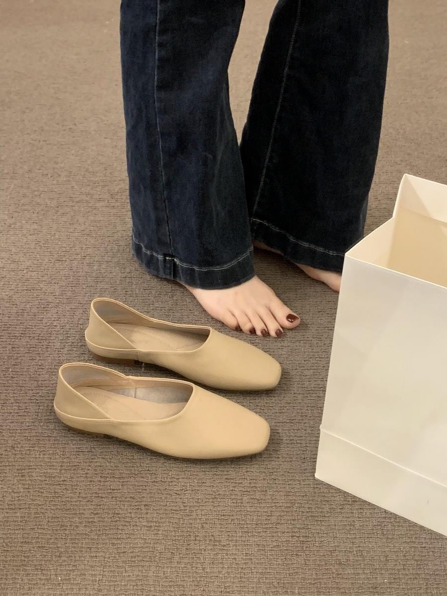 Trendy Soft Leather and Soft Bottom Grandma Shoes for Women 2025 Summer Edition Retro Artistic One Step Shoes for Women, Flat Bean Shoes