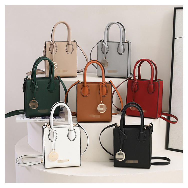 Litchi pattern handbag 2023 new shoulder bag, women's fashionable texture vertical small square bag, crossbody factory goods, cross-border