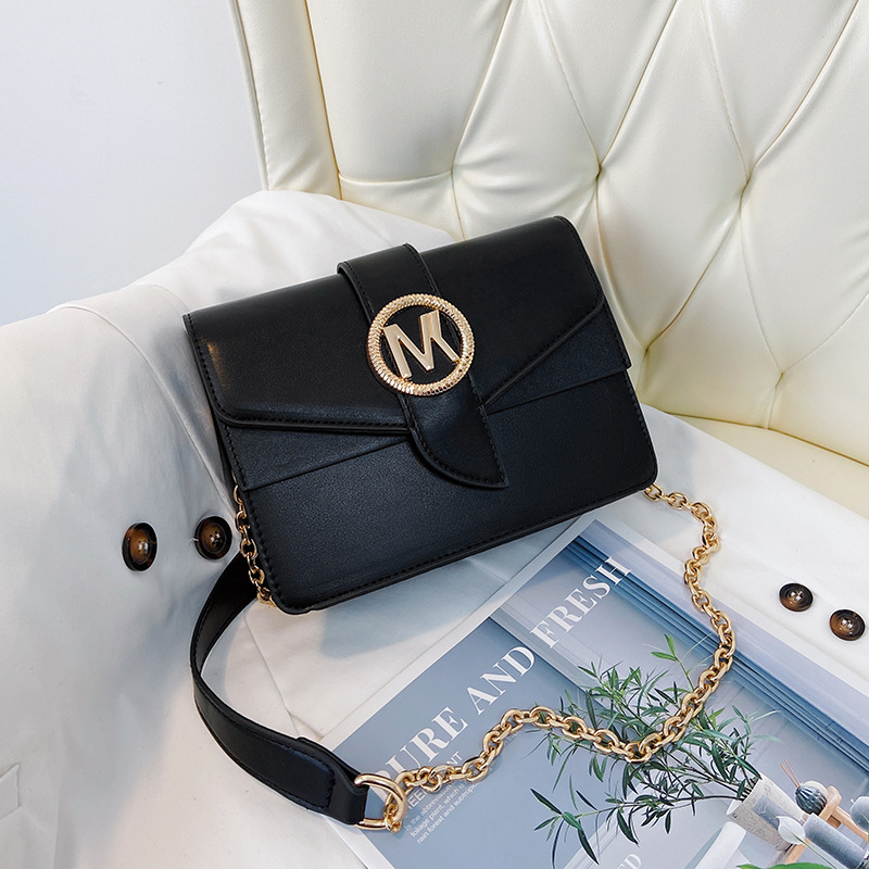 2024 New Fashion Single Shoulder Letter Small Square Bag Chain Strap Cross Shoulder Factory Goods Wholesale Large Capacity Cross border Bag Women's Trendy Pair