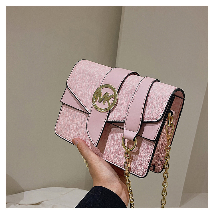 2024 New Fashion Single Shoulder Letter Small Square Bag Chain Strap Cross Shoulder Factory Goods Wholesale Large Capacity Cross border Bag Women's Trendy Pair