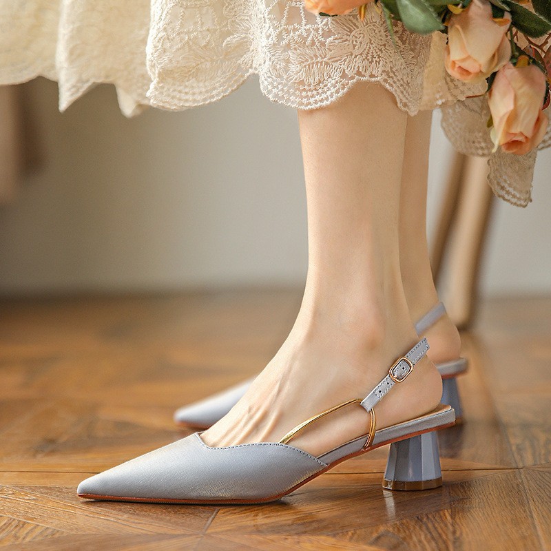 French style design, niche high heels, toe caps, sandals for women, summer 2022, thick heel, pointed toe, single shoes, gentle fairy, mid heel