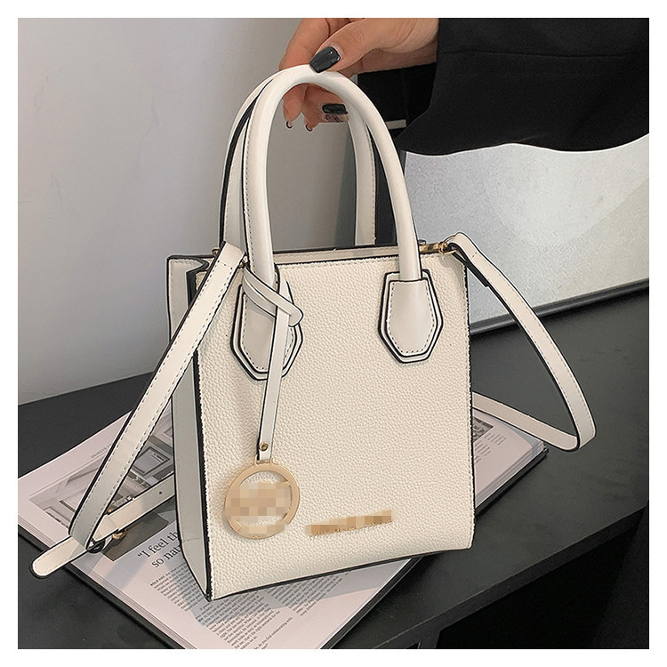Litchi pattern handbag 2023 new shoulder bag, women's fashionable texture vertical small square bag, crossbody factory goods, cross-border