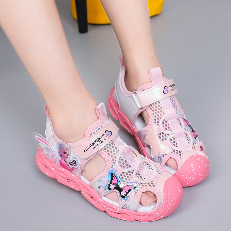 2023 Summer New Children's Sandals with Lights, Girls' Baotou Sandals, Non slip Soft Bottom, Anti kick for Middle and Primary School Students