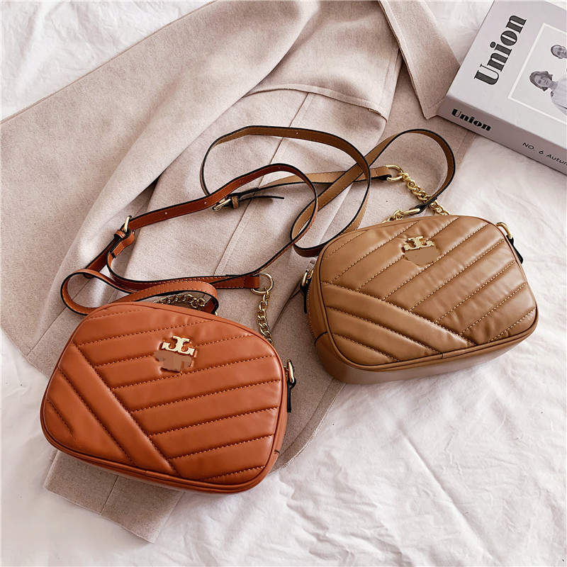 2023 New Fashion Single Shoulder Embroidery Thread Camera Bag Chain Strap Cross Shoulder Factory Goods Wholesale Large Capacity Cross border Bag Women's Trendy Pair