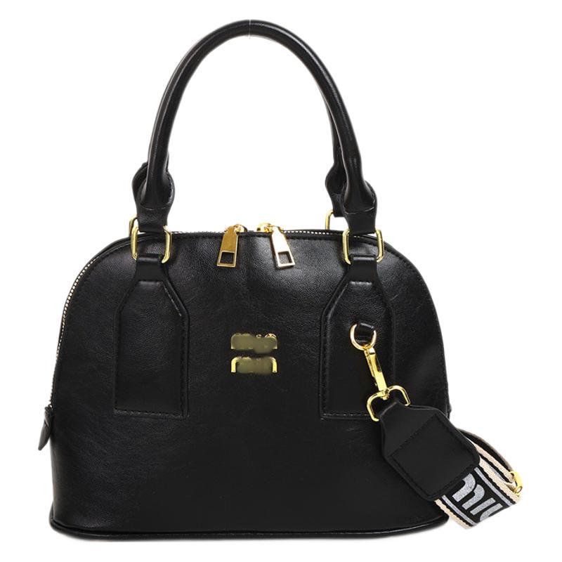 Cross border foreign trade hot item 2024 new European and American fashionable shoulder bag in stock good quality