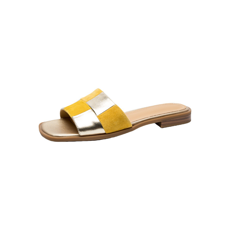 French Gold Flat Slippers for Women 2025 New Summer Outerwear Weaving Exquisite Soft Bottom Comfortable Open toed Cool Slippers
