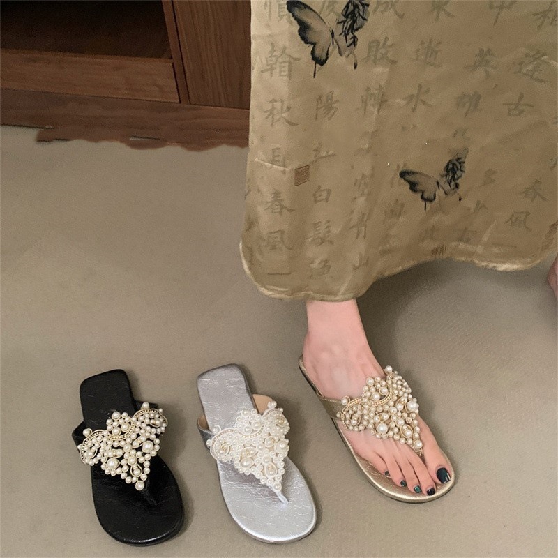 Gentle fairy style flip flops for women wearing retro style sandals, pearl flip flops, beach shoes