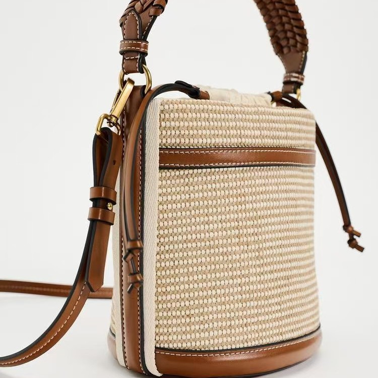Spanish women's bag cross-border foreign trade bag 2025 new product fashionable color blocked single shoulder hand-held crossbody woven bucket bag for women