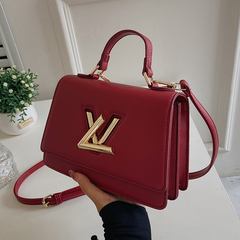 Small square bag large capacity factory goods 2024 new single shoulder crossbody handbag wholesale cross-border fashionable ladies lychee pattern women's bag