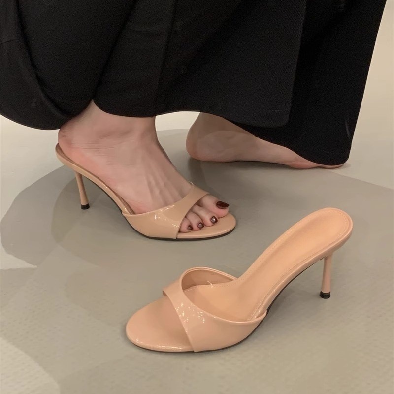 High heels 25 summer new style pointed toe exposed toe thin heel straight strap slippers for wearing out fashionable and versatile white and red sandals