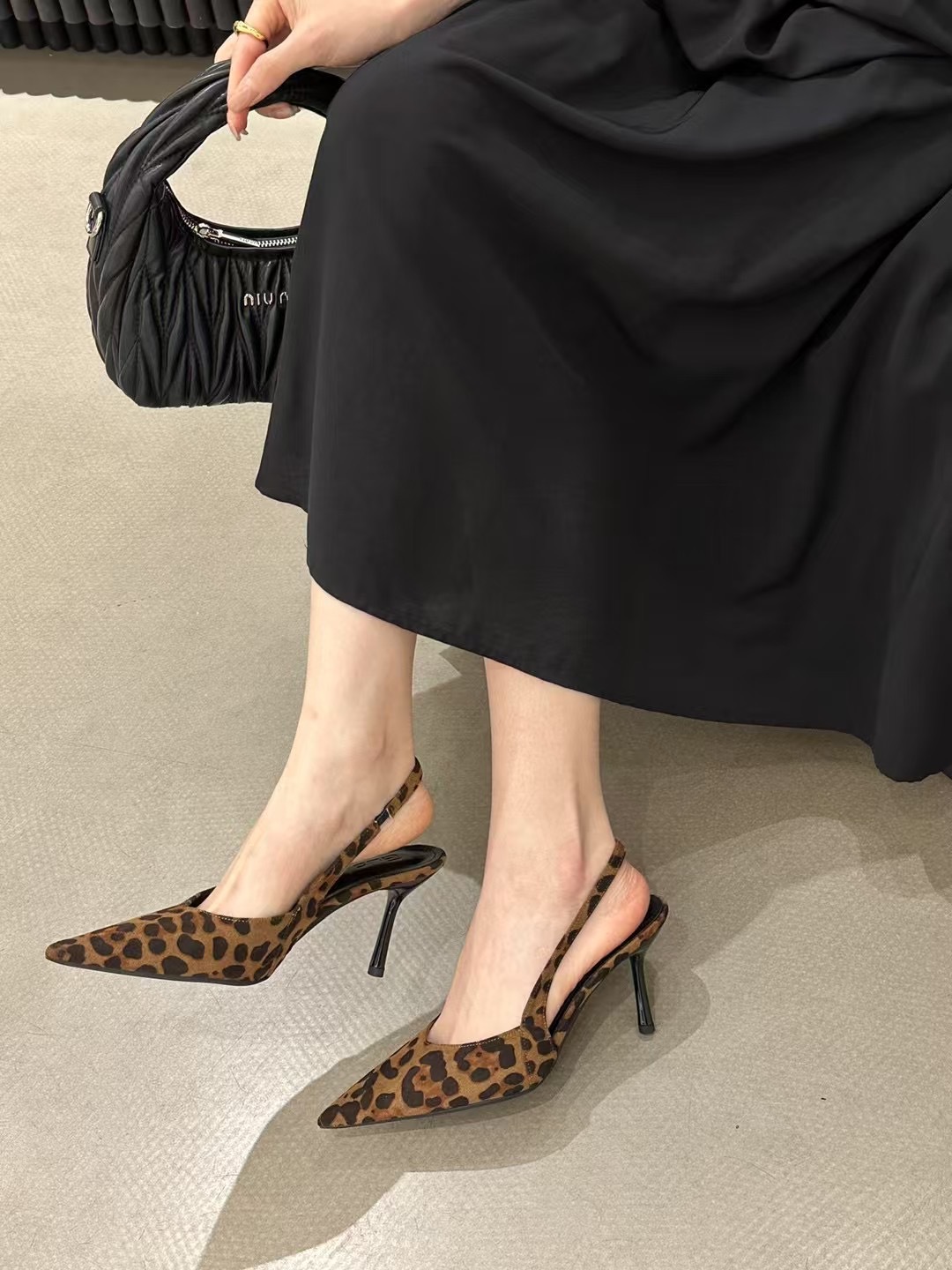 Two heights~French pointed leopard print high heels, toe sandals, women's spring and summer slim heels, suede back, empty single shoes